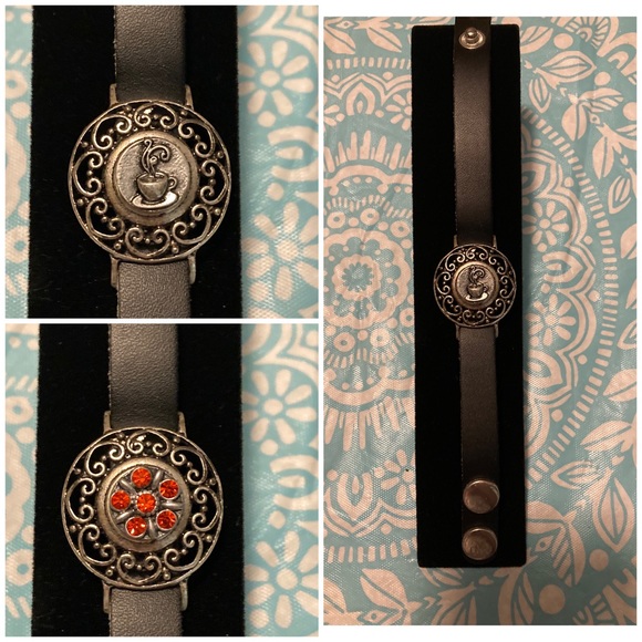 Signature Leather Bracelet Style Dots - Picture 1 of 1